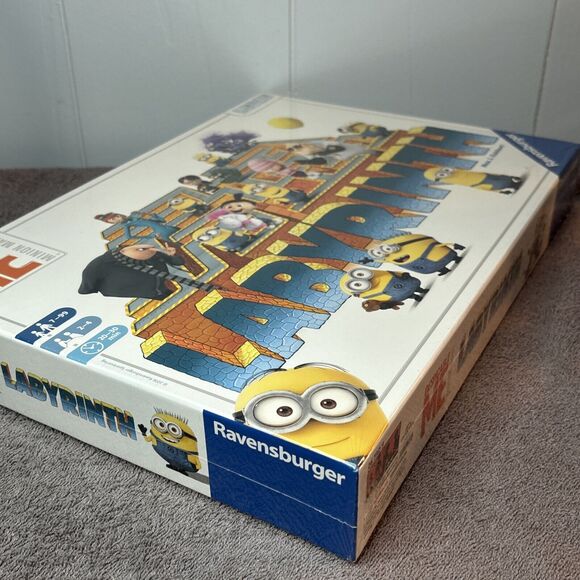Rare NEW Ravensburger Despicable Me Labyrinth Game Illumination Minions - SEALED - Picture 4 of 8
